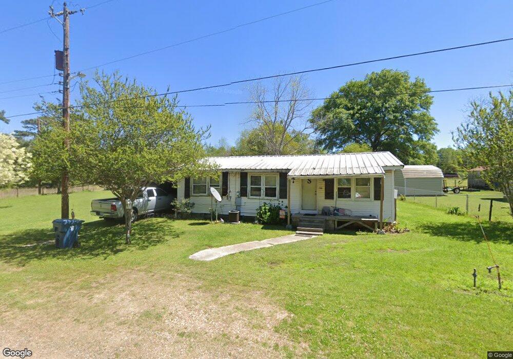704 NE Front St, Vivian, LA 71082 - photo 1