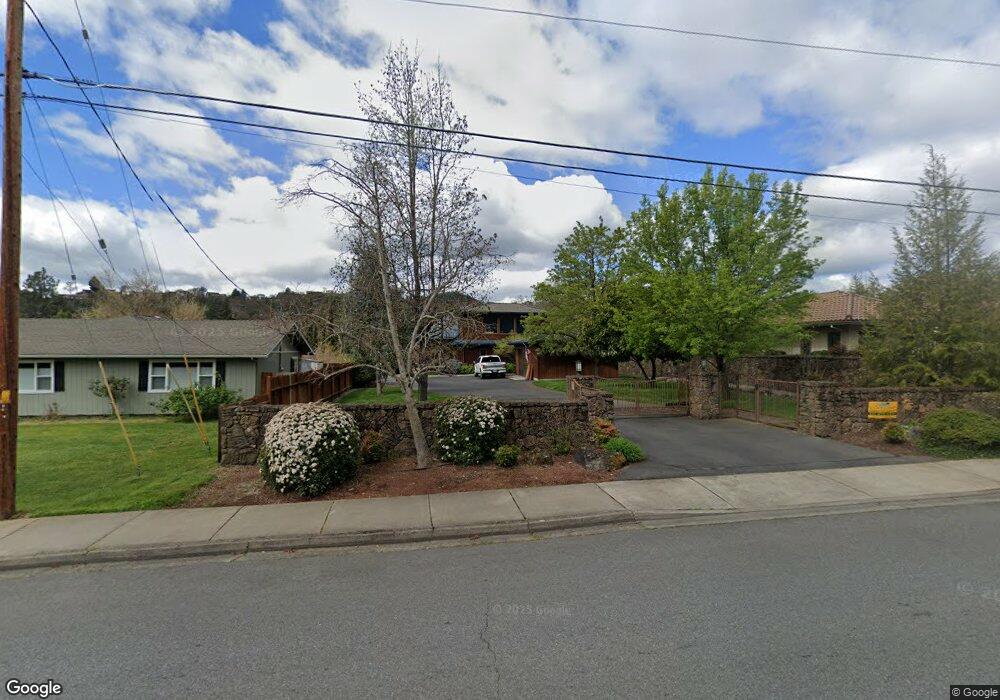 1515 NW Thompson Way, Grants Pass, OR 97526 - photo 1