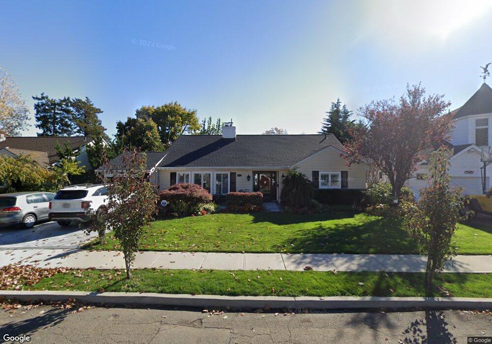 186 Waverly Ave, East Rockaway, NY 11518 - photo 1