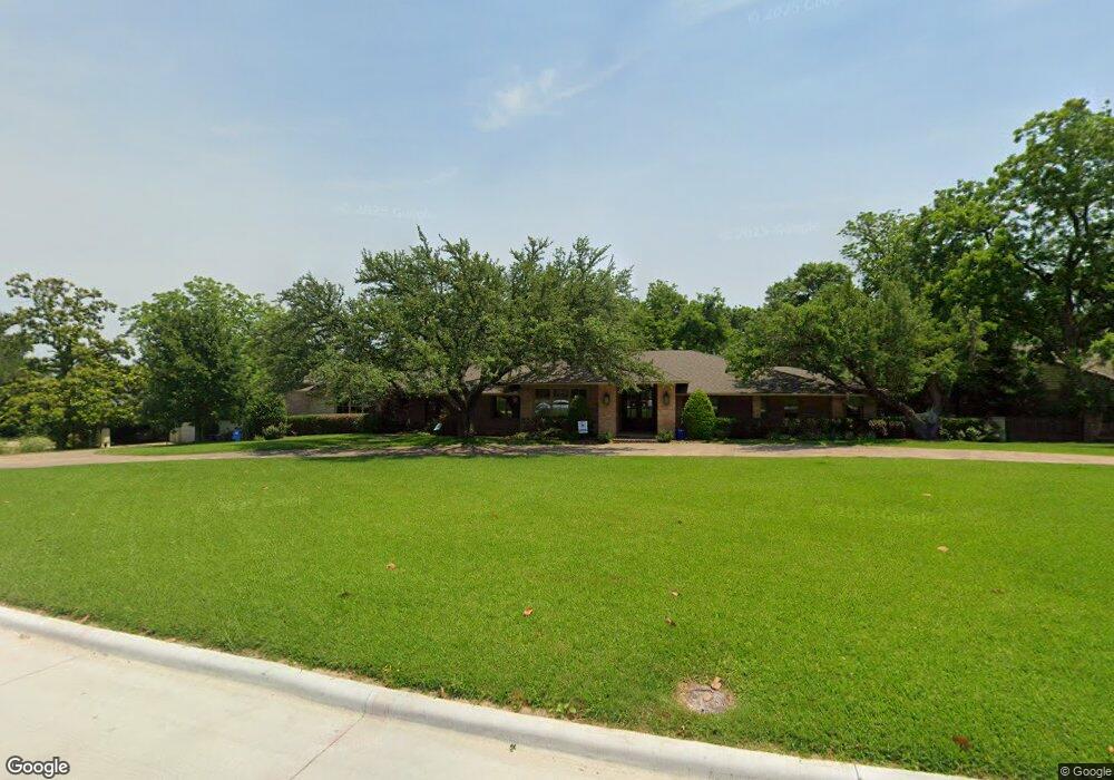 3820 W Bay Cir, Dallas, TX 75214 - photo 1