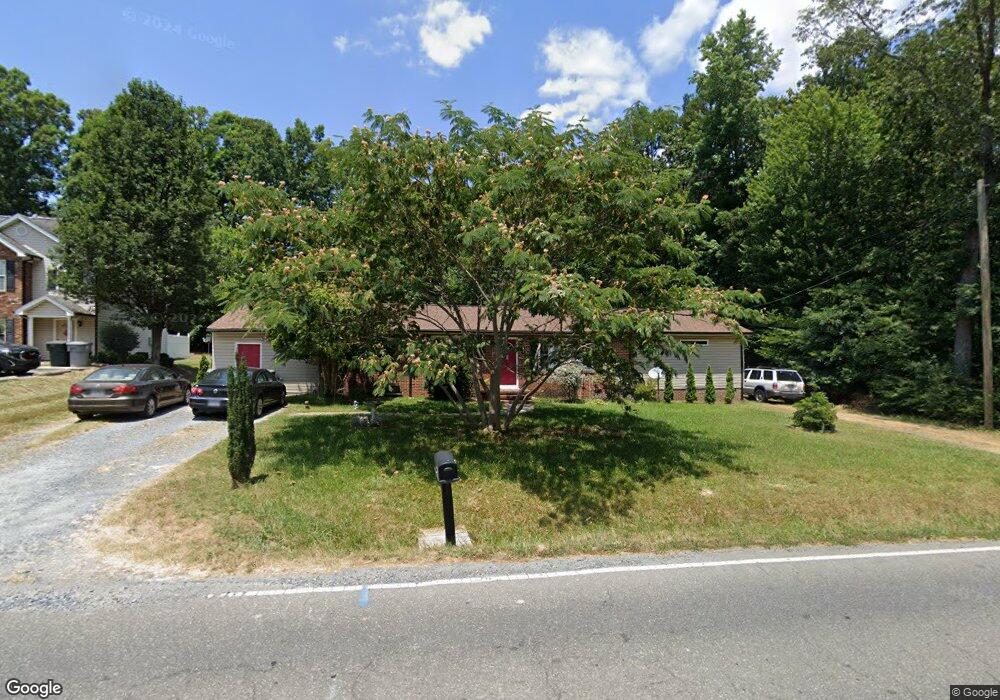 424 Pineview St, Asheboro, NC 27203 - photo 1