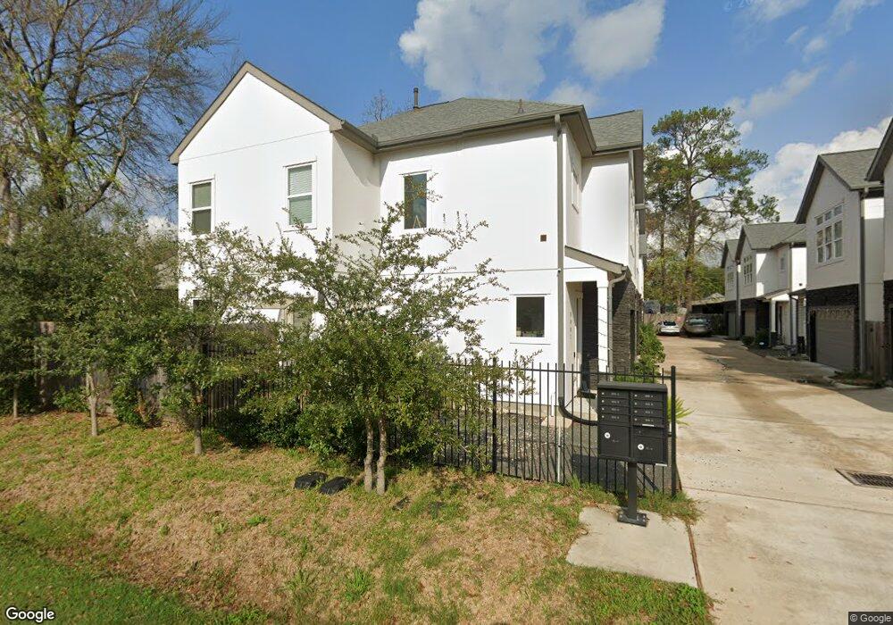 808 Woodcrest Dr unit C, Houston, TX 77018 - photo 1