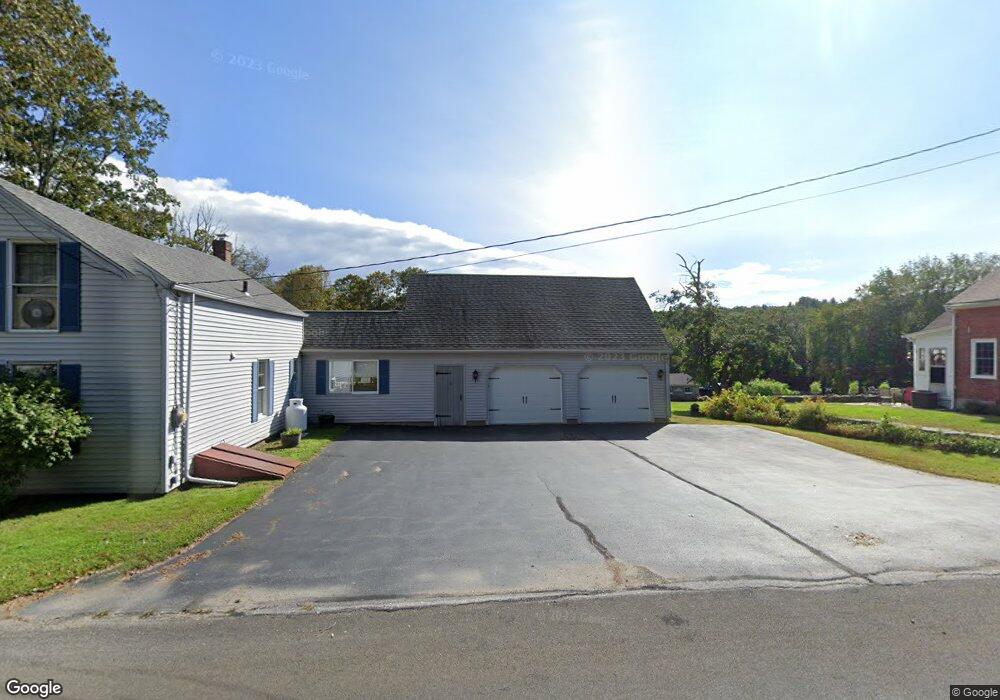 151 Woodstock Rd, Woodstock, CT 06281 - photo 1