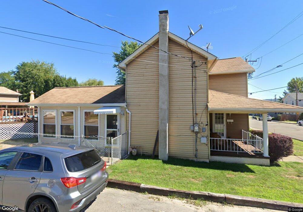 1016 Sampson St, Taylor, PA 18517 - photo 1