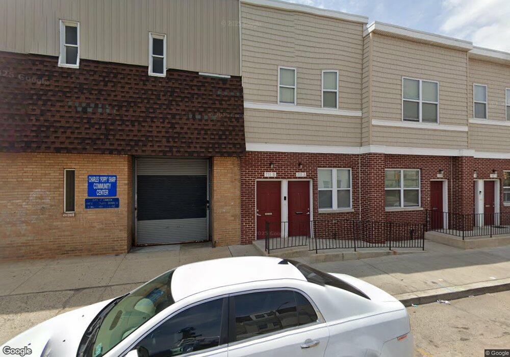 711 S Broadway, Camden, NJ 08103 - photo 1