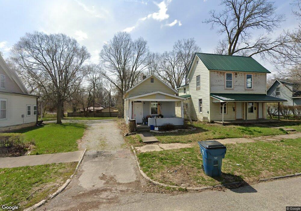 555 W Maple St, Wabash, IN 46992 - photo 1