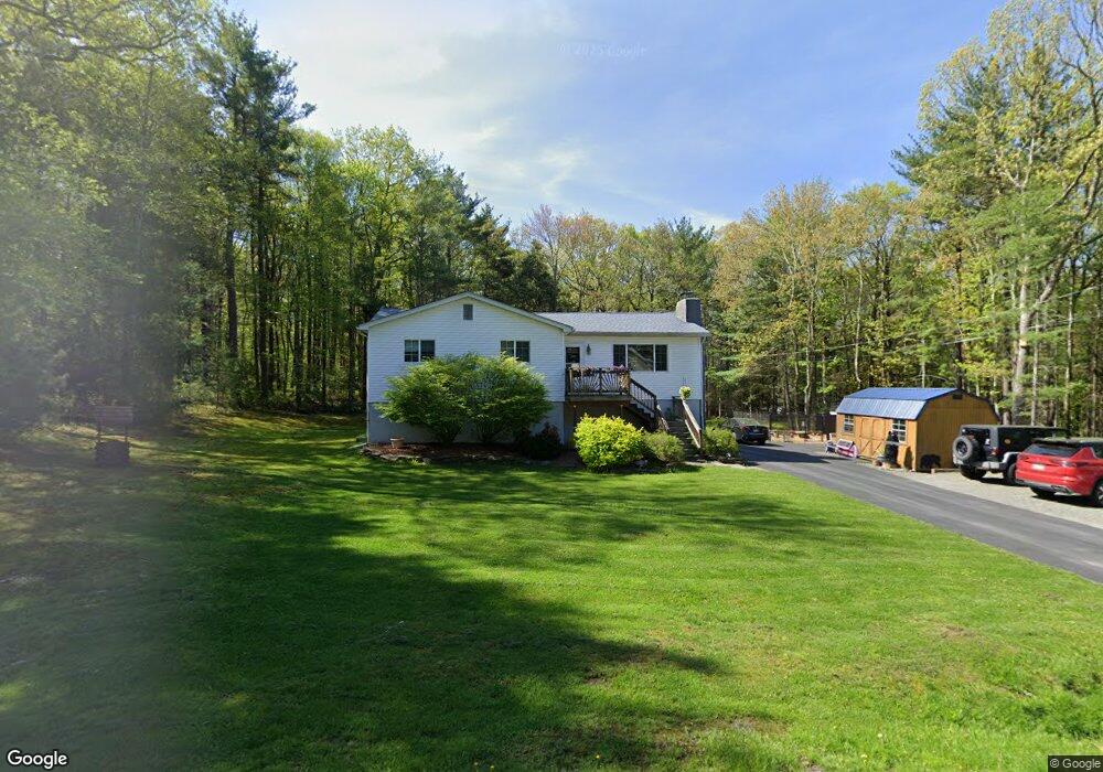 124 Sylvan Dr, Milford, PA 18337 - photo 1