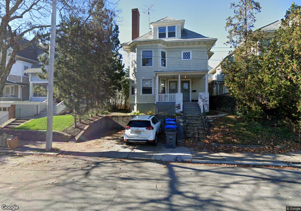 122 Elmgrove Ave unit 2R, Providence, RI 02906 - photo 1