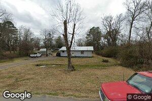 601 Honeysuckle Dr, Gurdon, AR 71743