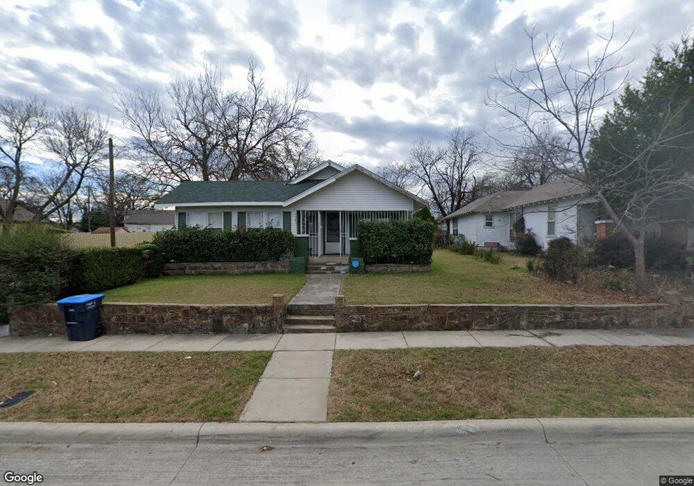 2501 NW Loraine St, Fort Worth, TX 76106 - photo 1