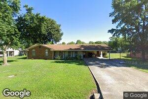326 Manor Rd, Steele, MO 63877