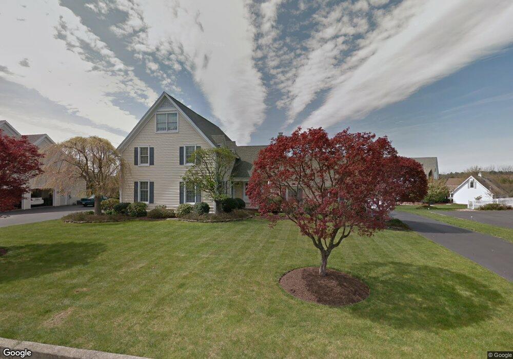 10 Breeze Way, Shavertown, PA 18708 - photo 1