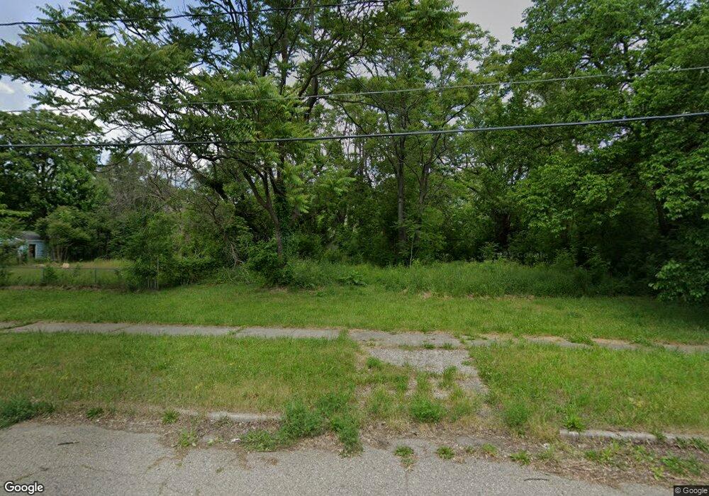 1541 Colorado Ave, Flint, MI 48506 - photo 1