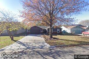 317 Sharon Dr, Lawrence, KS 66049