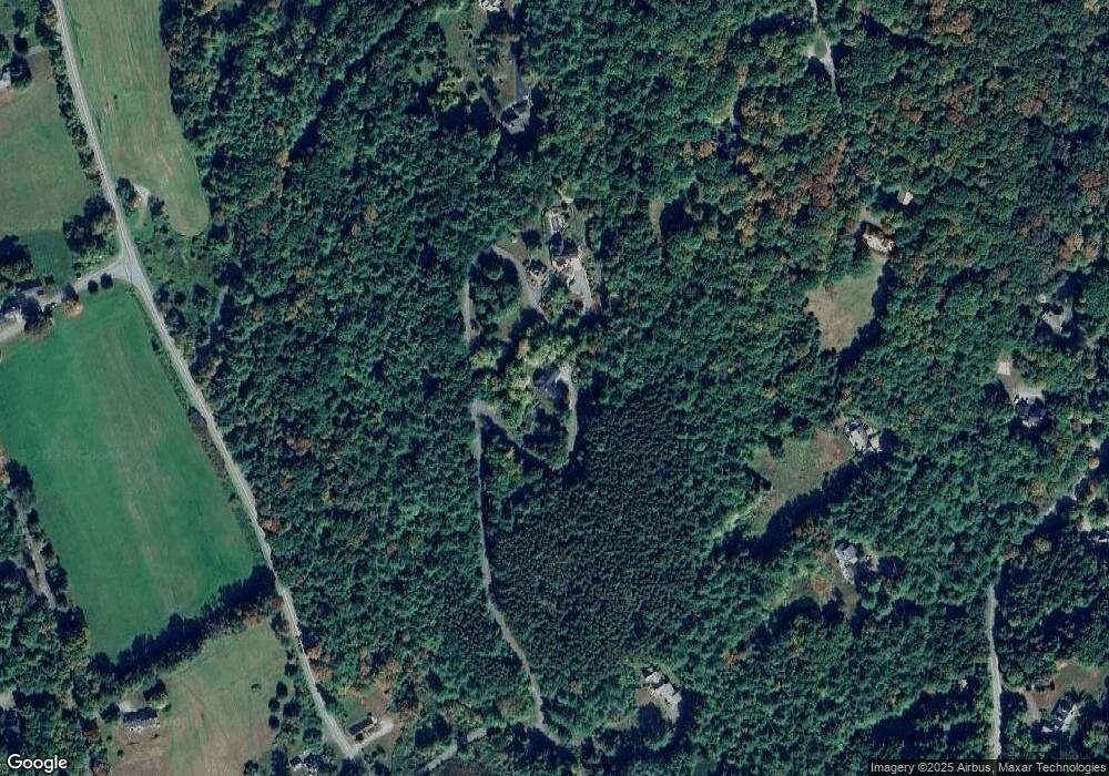 239 Grouse Ln, White River Junction, VT 05001 - photo 1