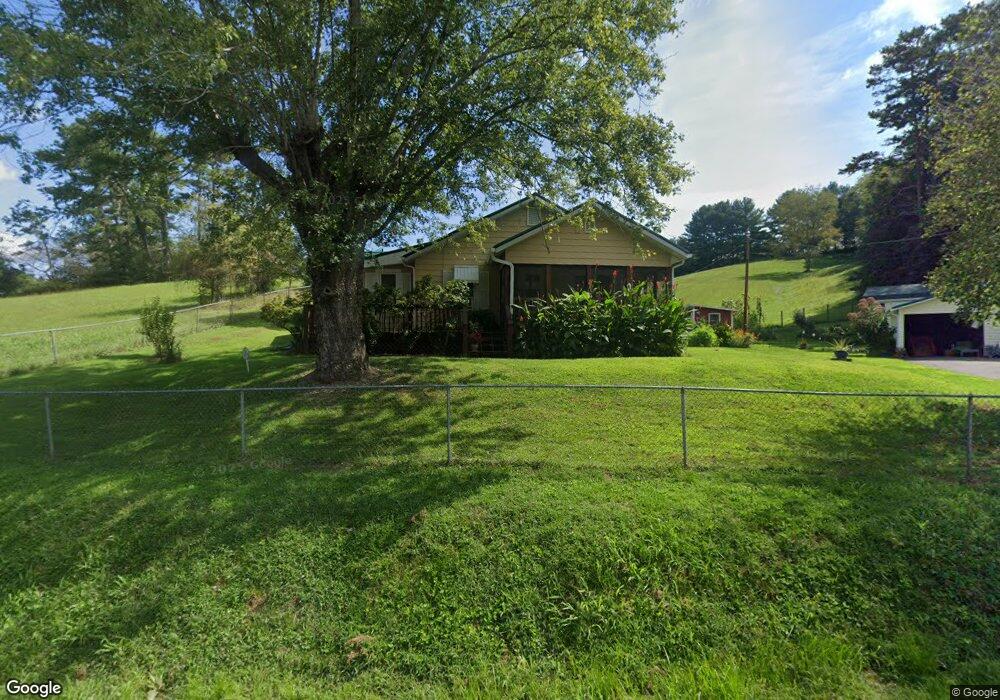 1046 Clark Branch Rd, Asheville, NC 28806 - photo 1