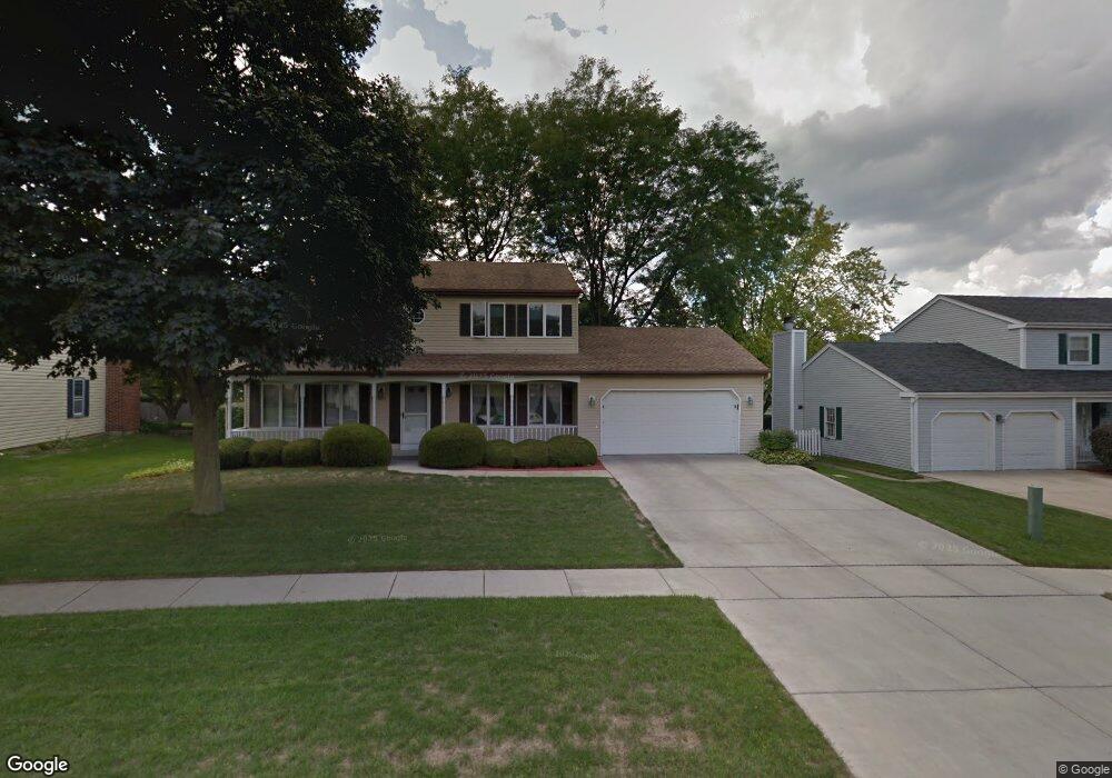 430 Churchill Ct, Batavia, IL 60510 - photo 1