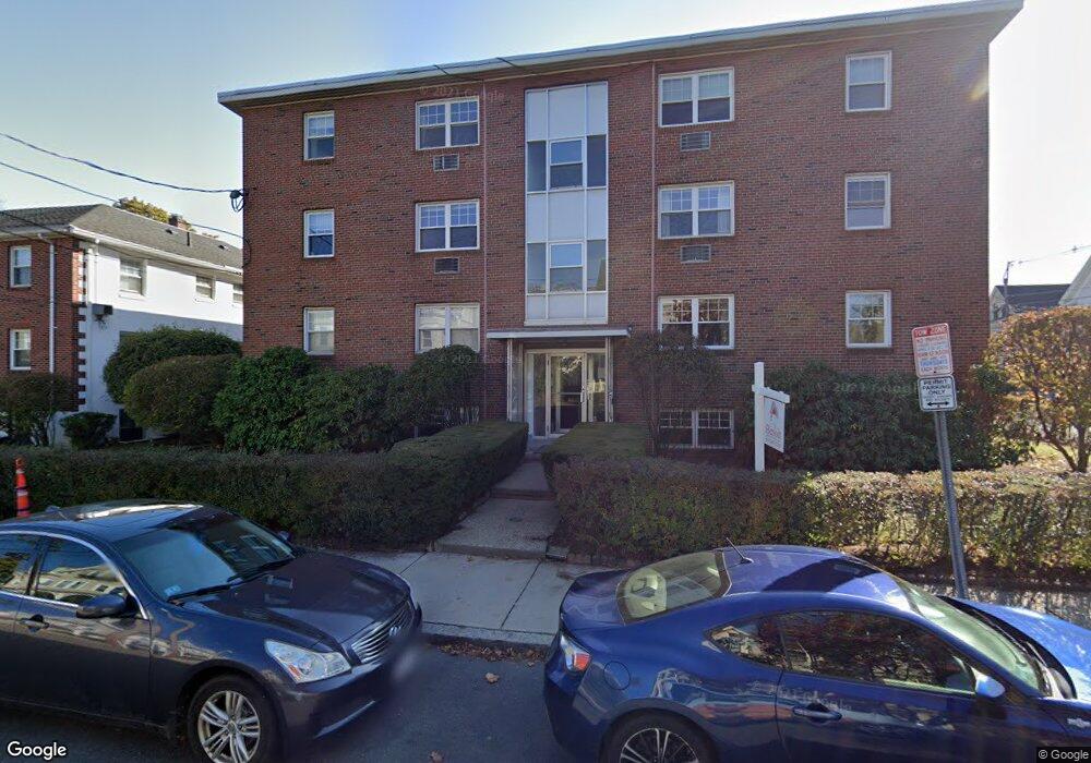 30 Chester St unit 6, Somerville, MA 02144 - photo 1