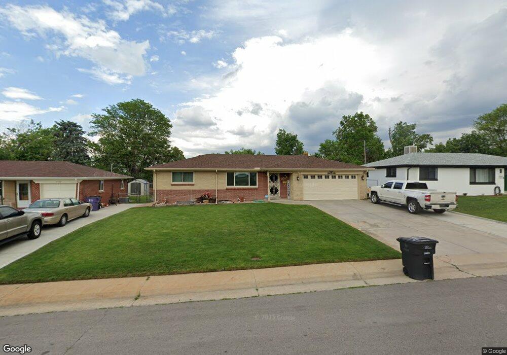 2556 S Stuart St, Denver, CO 80219 - photo 1