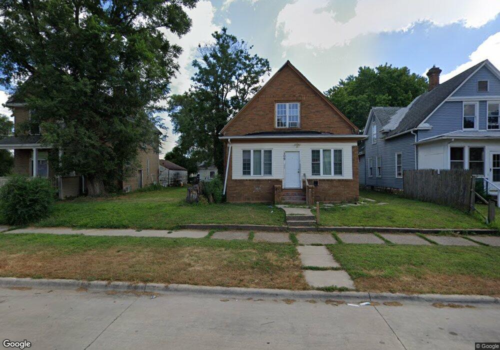 903 14 1/2 St, Rock Island, IL 61201 - photo 1