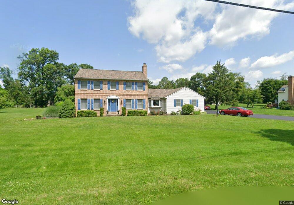 5151 W Hopewell Rd, Center Valley, PA 18034 - photo 1