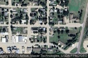 221 Carlton Ave, Chandler, MN 56122