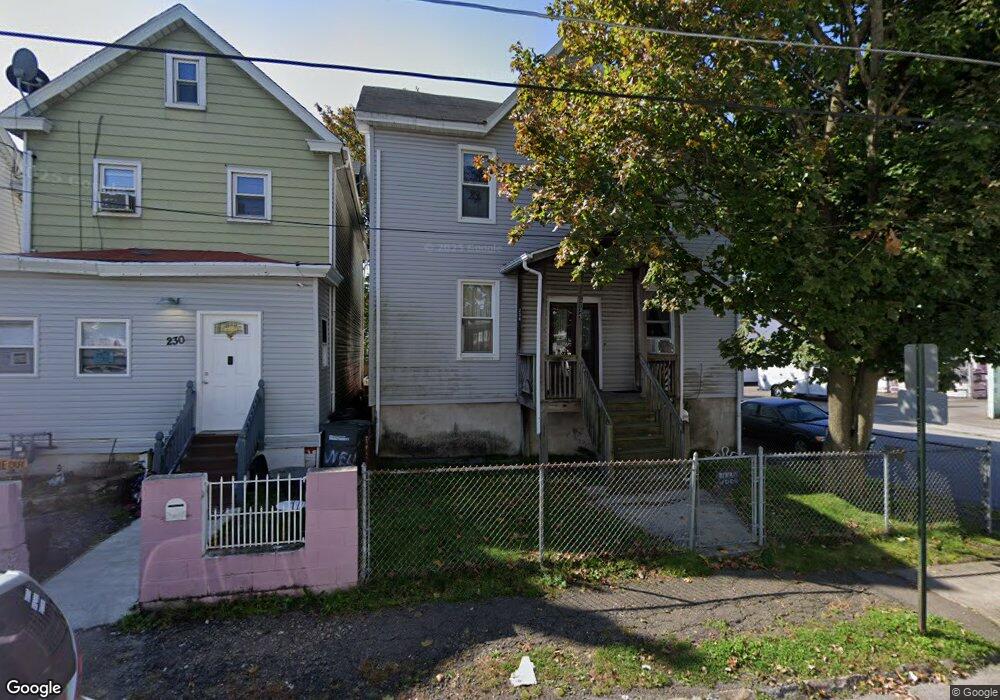 234 W Elm St, Hazleton, PA 18201 - photo 1