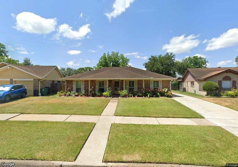 9910 Kirkdale Dr, Houston, TX 77089 - photo 1