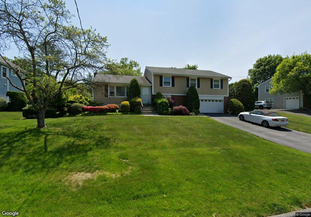 5 Whippoorwill Rd, Rye Brook, NY 10573 - photo 1