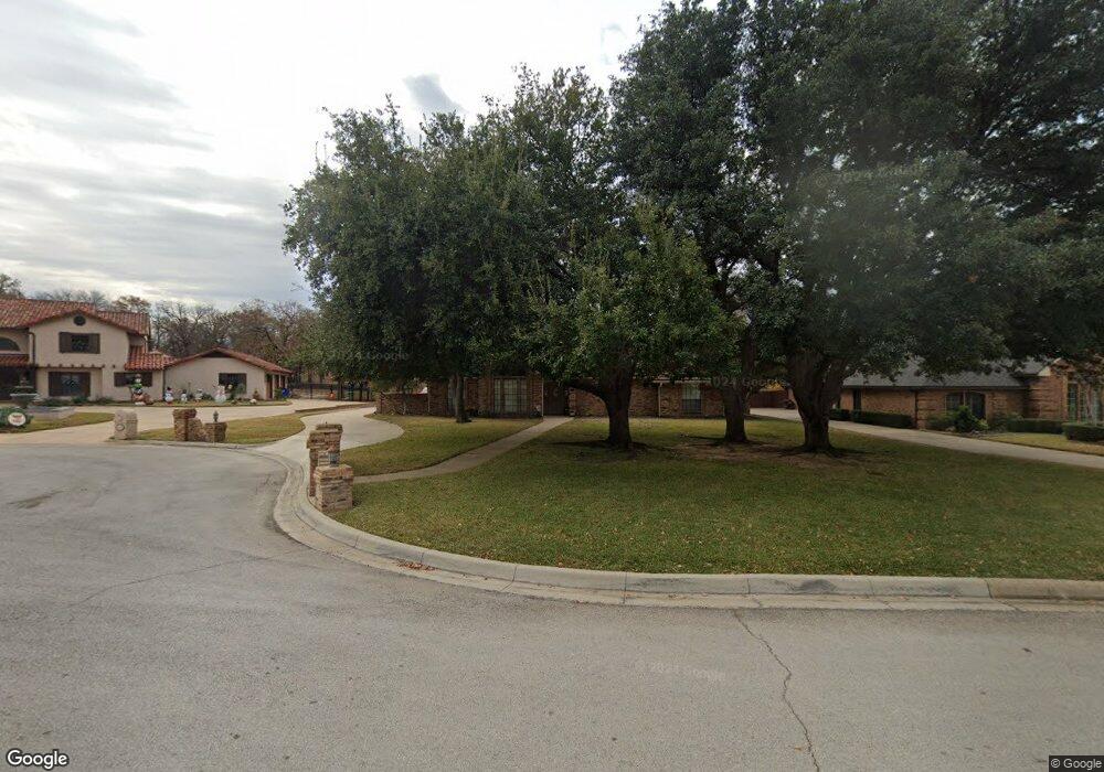 209 Chapelwood Dr, Colleyville, TX 76034 - photo 1