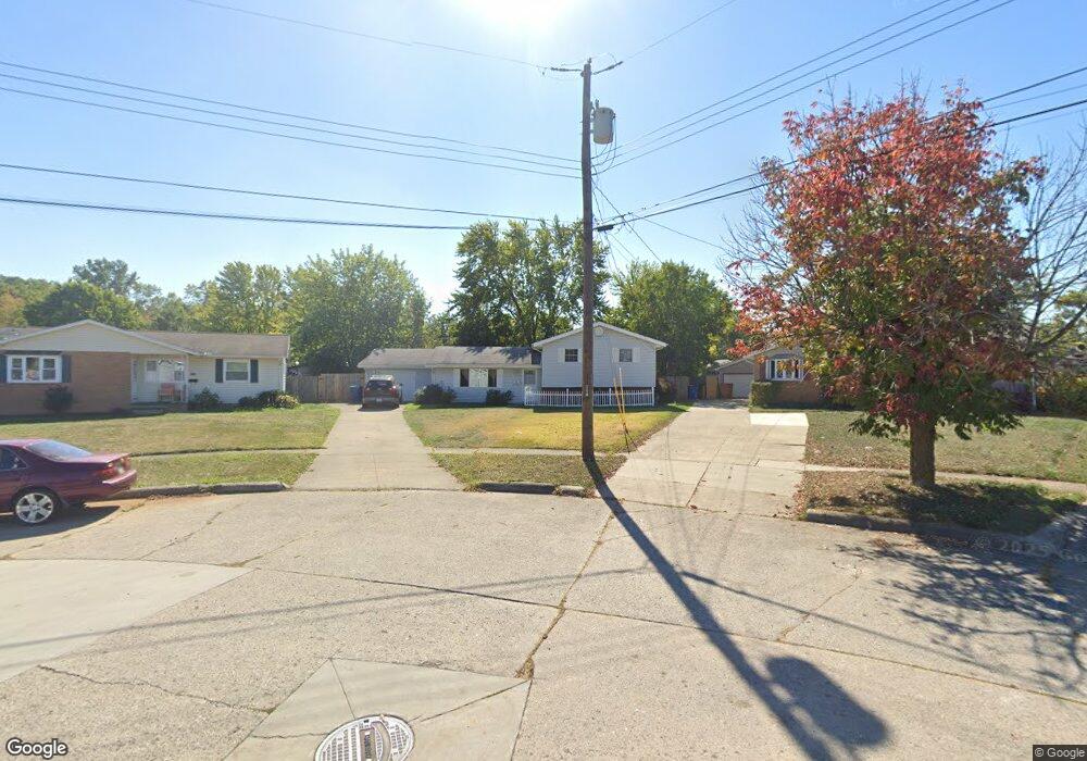 2108 E 41st St, Lorain, OH 44055 - photo 1