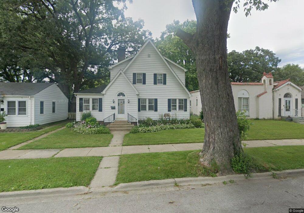 1118 N Ash St, Waukegan, IL 60085 - photo 1