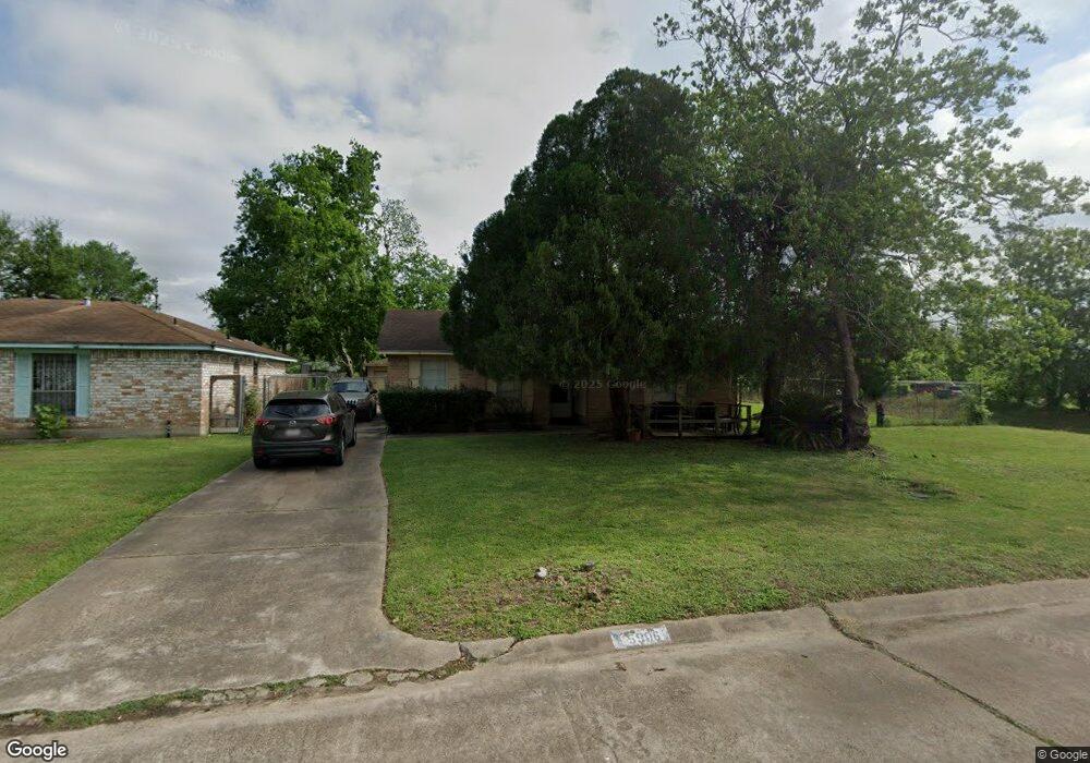 5906 Maywood Dr, Houston, TX 77053 - photo 1