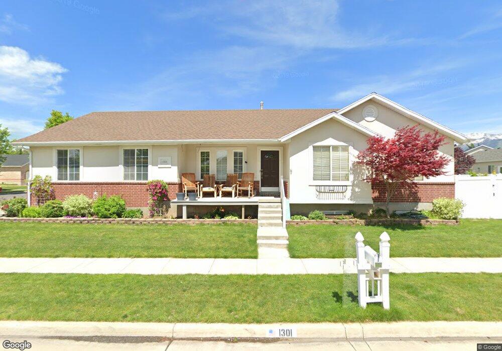 1301 Bridgecreek Ln, Layton, UT 84041 - photo 1