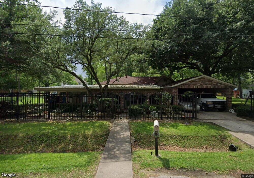 9401 Crofton St, Houston, TX 77016 - photo 1