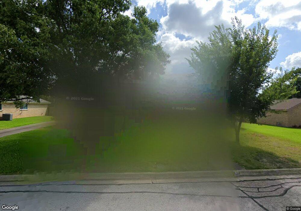 617 Robindale Dr, Bedford, TX 76022 - photo 1