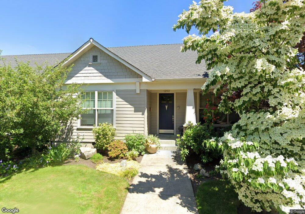 1253 Little John Ln, Eugene, OR 97401 - photo 1