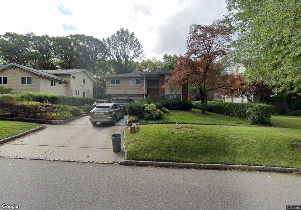 172 Schenck Ave, Great Neck, NY 11021 - photo 1