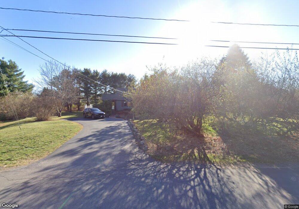 13 Holmgren Rd, Stratham, NH 03885 - photo 1