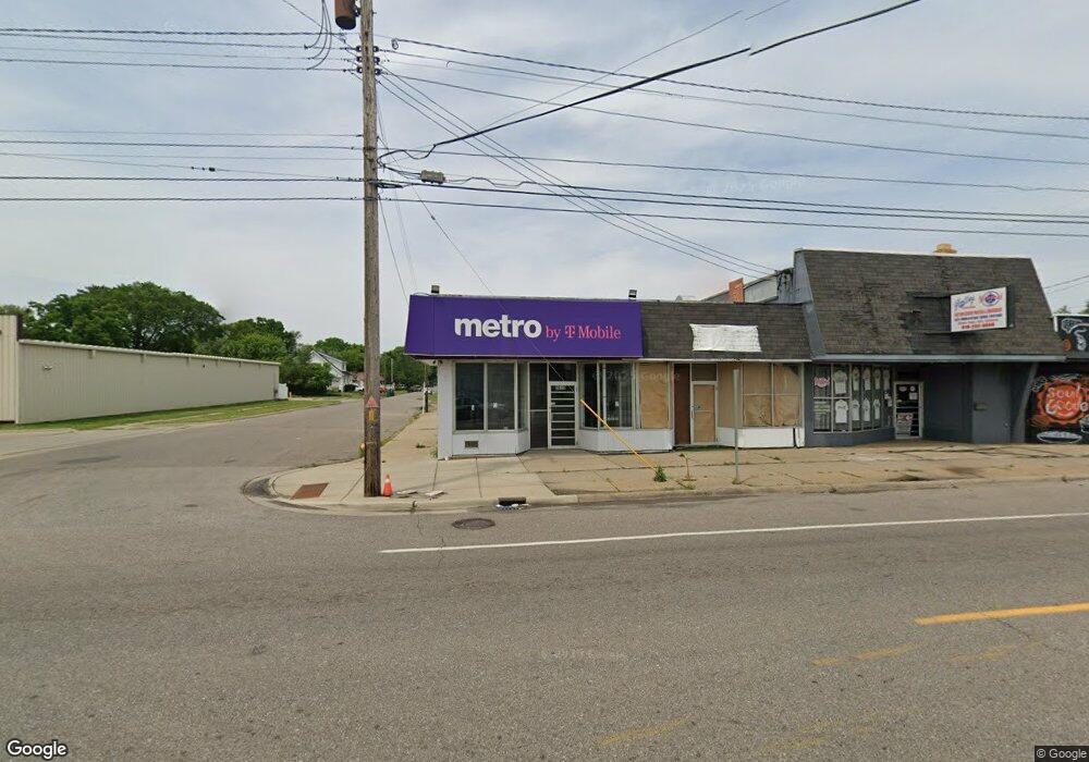 3620 Fenton Rd, Flint, MI 48507 - photo 1