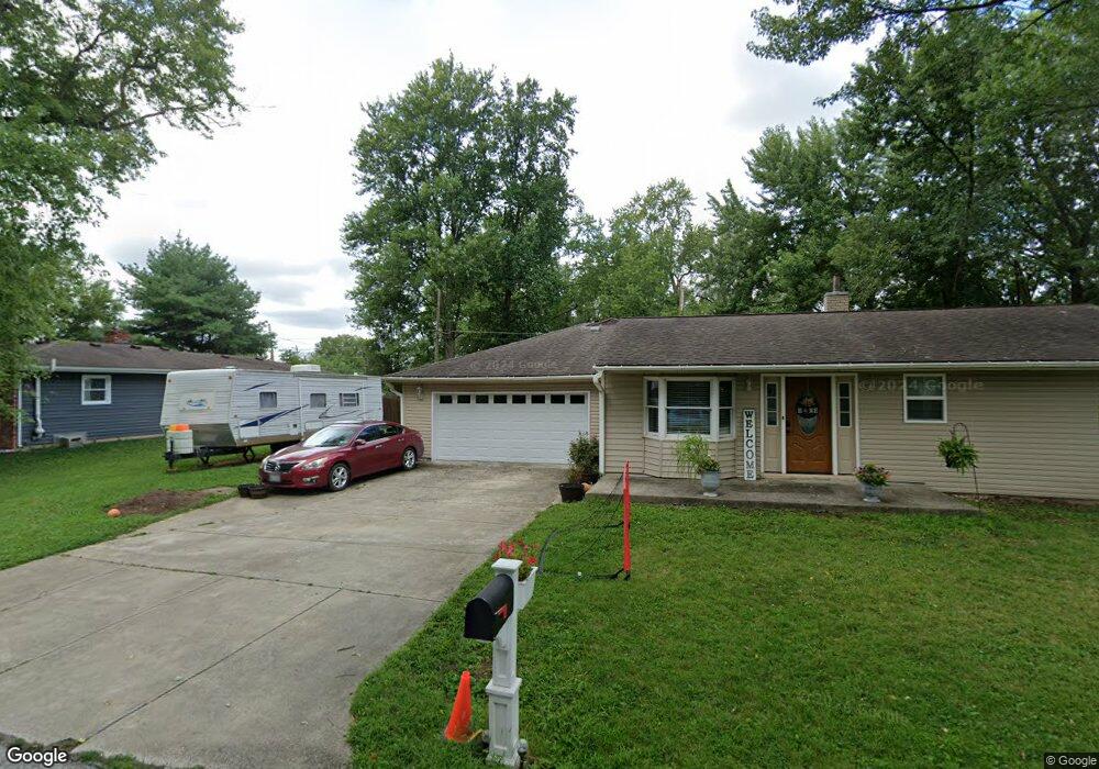 2582 N Boohers Ct, Columbus, IN 47203 - photo 1