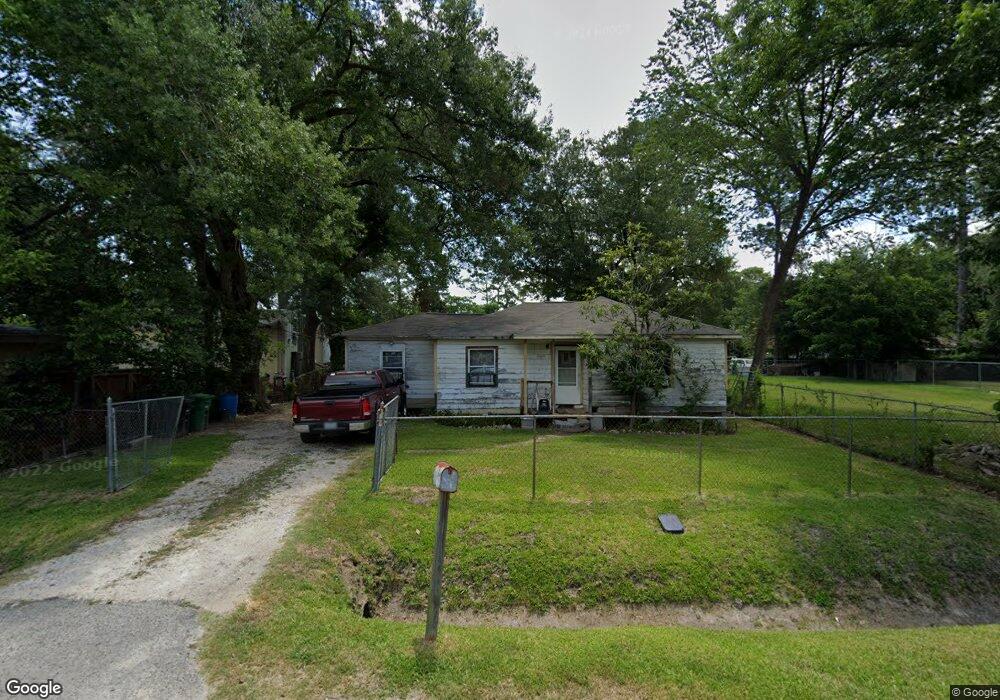 6616 Greenhurst St, Houston, TX 77091 - photo 1
