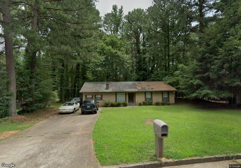 676 Overlook Ct, Jonesboro, GA 30238 - photo 1