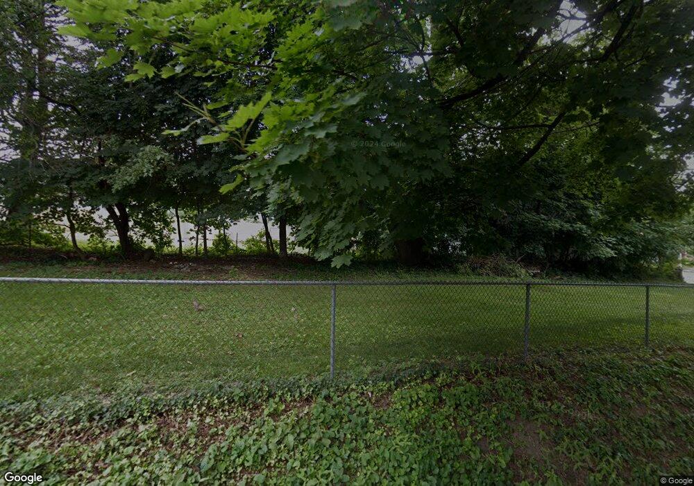 2313 S 5th St unit 2315, Allentown, PA 18103 - photo 1