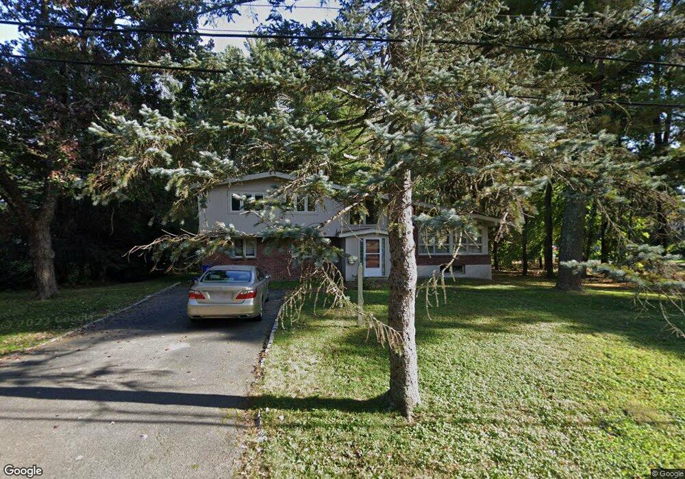 18 Meadow Ln, Milton, MA 02186 - photo 1