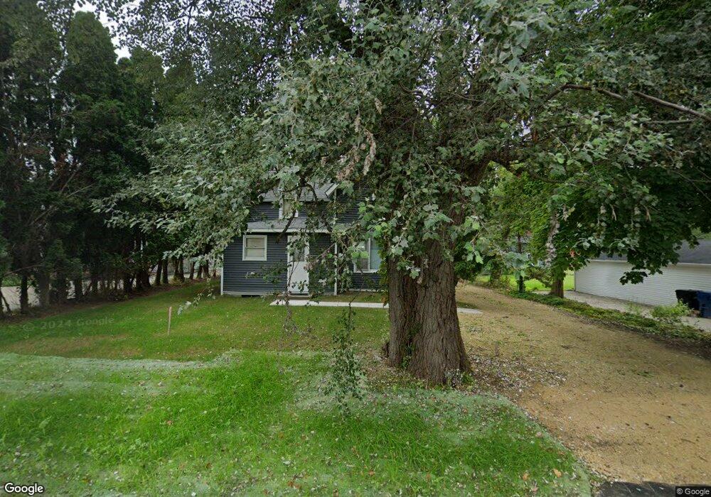 128 Fontana Ave, Fontana, WI 53125 - photo 1