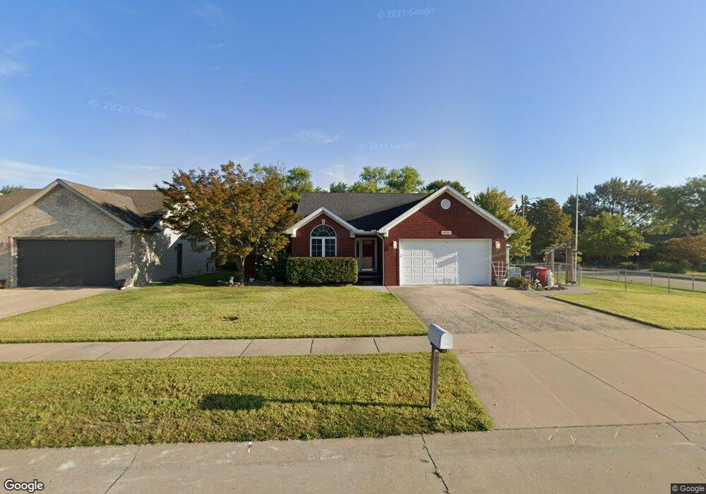 16251 Guest Ct, Roseville, MI 48066 - photo 1