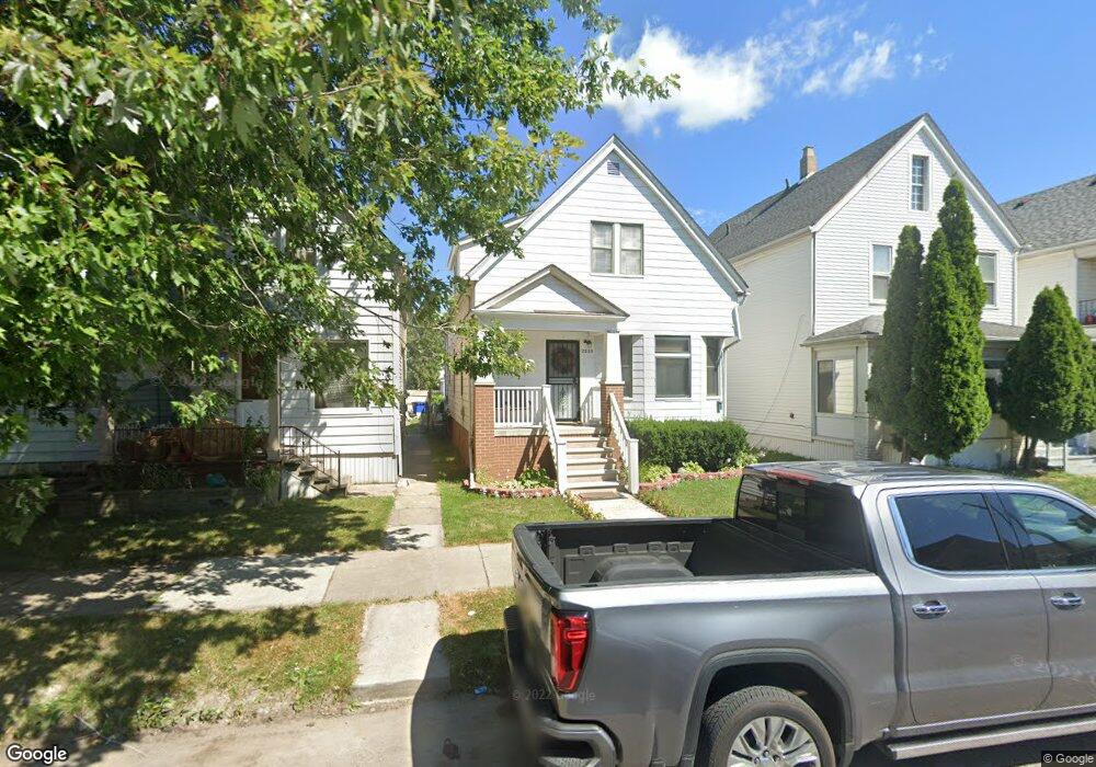 2233 Florian St, HamtraMcK, MI 48212 - photo 1