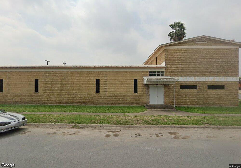 122 W Hawk Ave, Pharr, TX 78577 - photo 1
