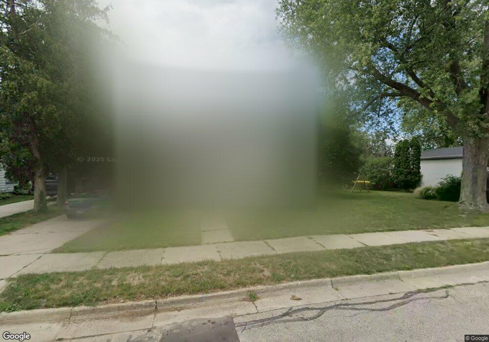 30 S Maple St, Oconomowoc, WI 53066 - photo 1